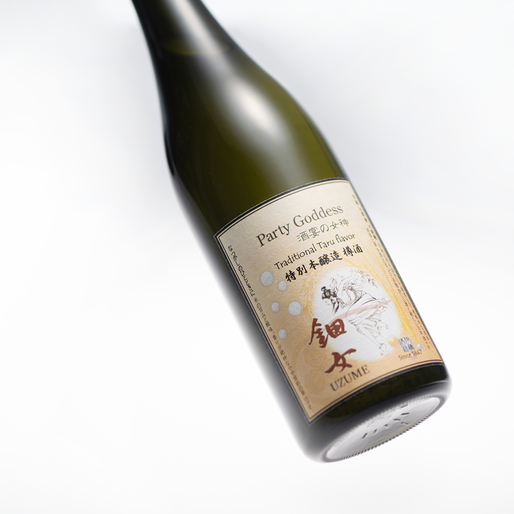 Party Goddess UZUME Tokubetsu-honjozo Traditional cask flavor (720ml)