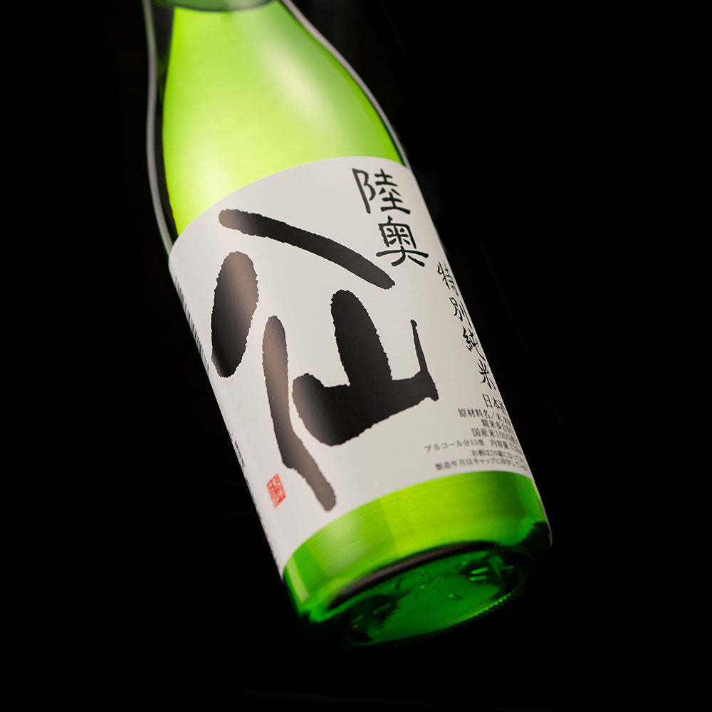 陸奥八仙 特別純米 (720ml)