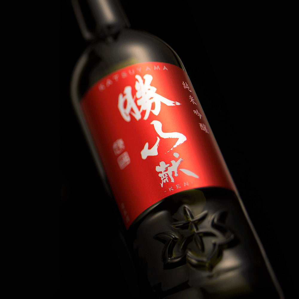 勝山 献 純米吟醸 (720ml)