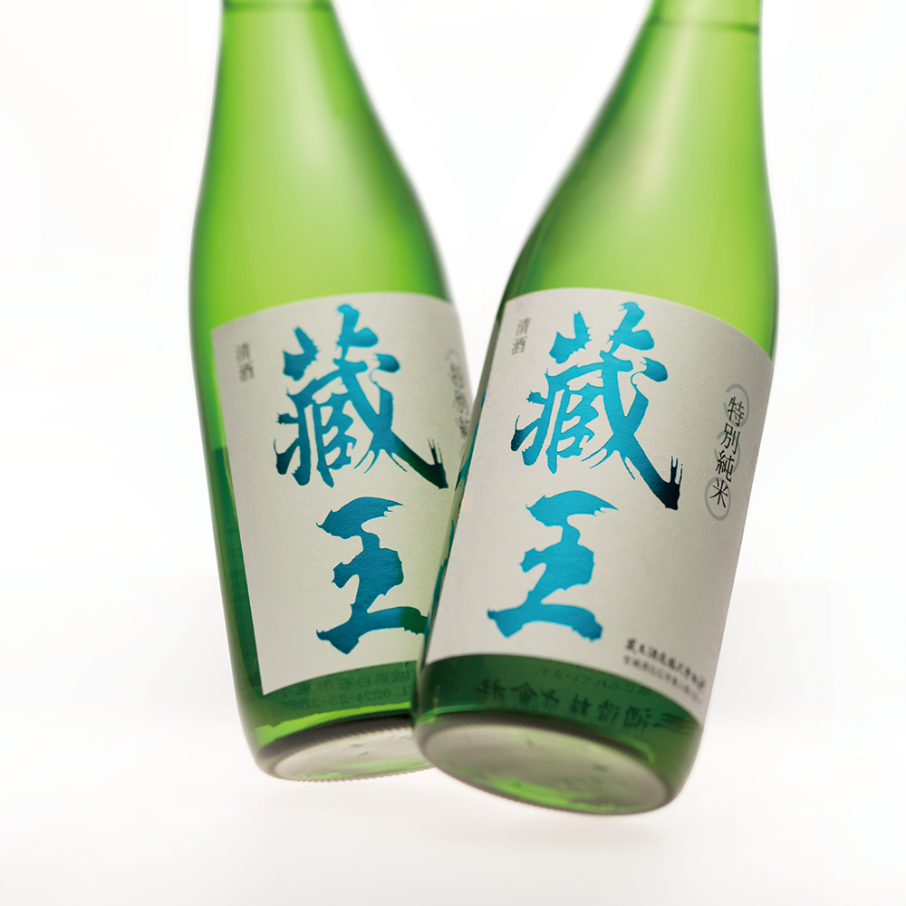 蔵王 K 特別純米酒 (720ml)